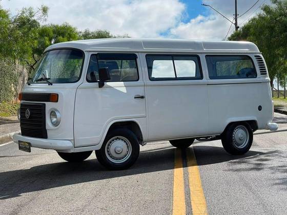 VOLKSWAGEN KOMBI 1.4 MI STD LOTAÇÃO 8V FLEX 3P MANUAL VOLKSWAGEN KOMBI 1.4 MI STD LOTAÇÃO 8V FLEX 3P MANUAL